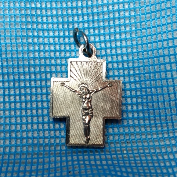 Crucifixion Cross with Mary - Picture 1 of 8